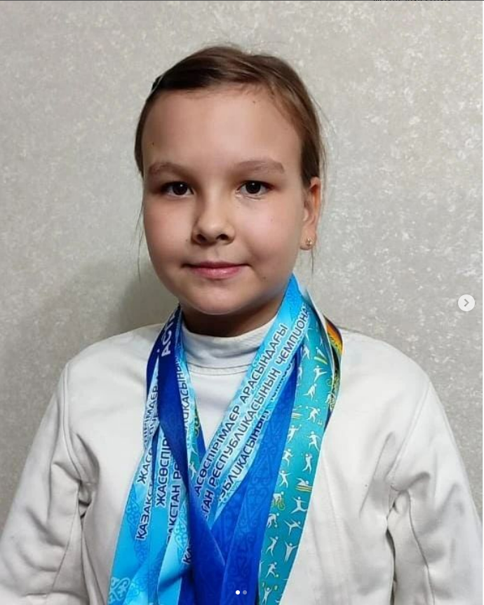 "Наша гордость" Кожаева Алина Данииловна. Вид спорта : Фехтование на рапире.