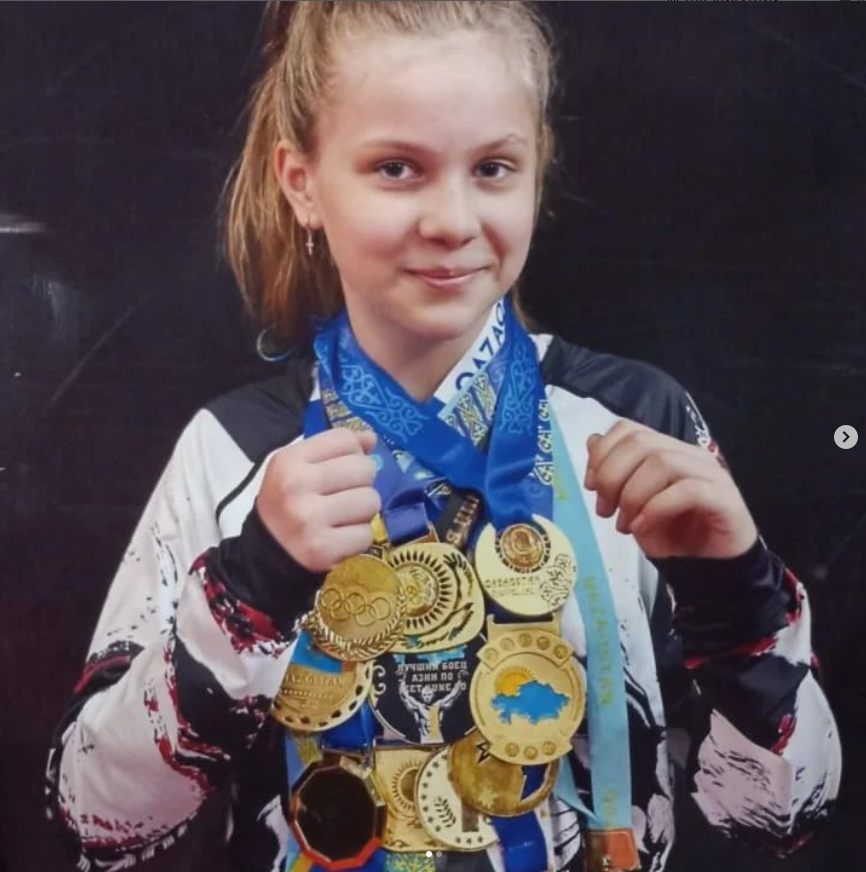 Садовникова Варвара 11 лет: Спортсменка и боец Бойцовского Клуба «AVANGARD»;