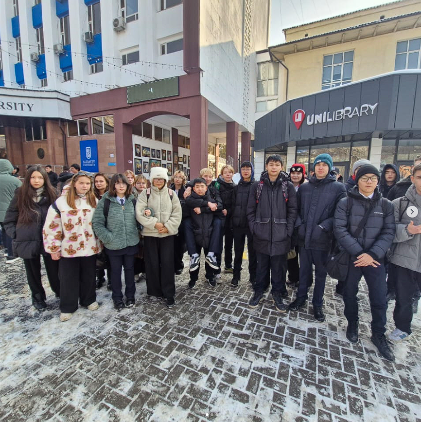 «Ваше будущее – наша цель» под таким девизом прошла профориентационная выставка,